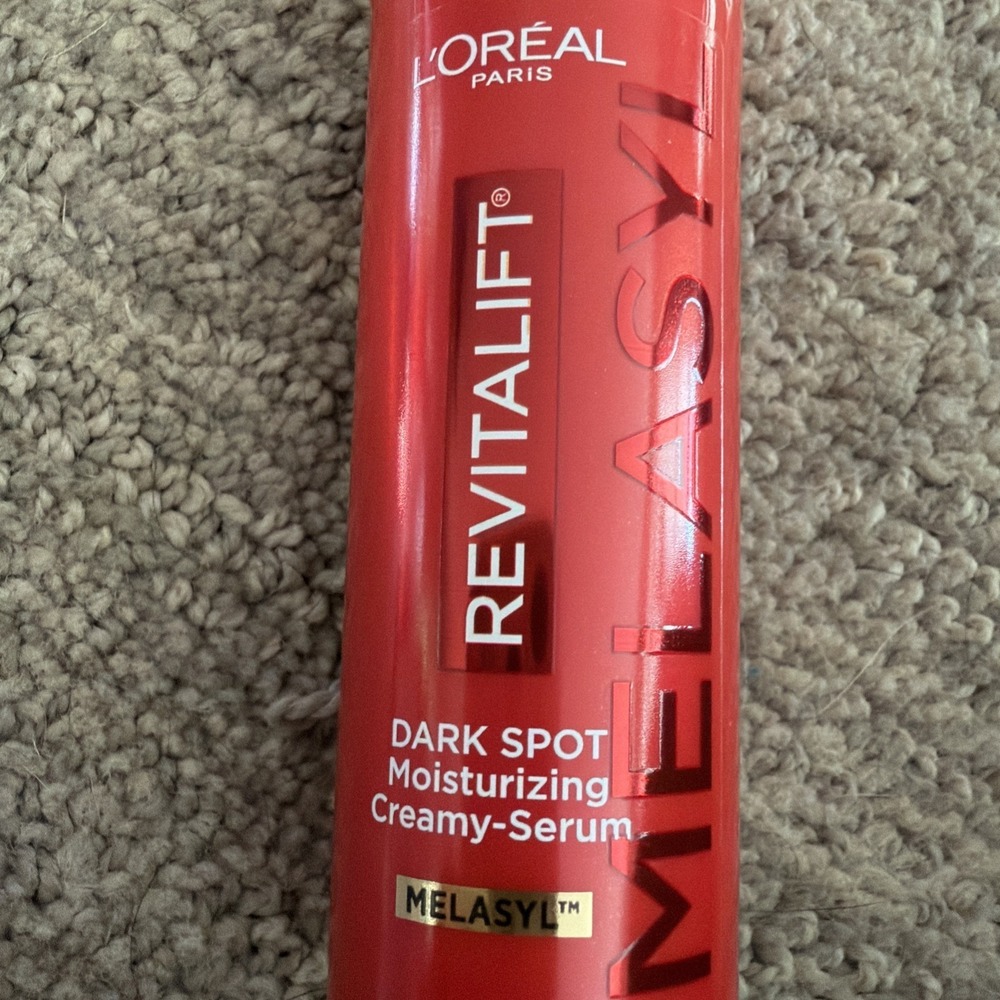L'Oréal Paris Revitalift Triple Power Dark Spot Serum  Melasyl + Vitamin C - Picture 6 of 6